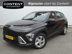 Zwart Gebruikt 2024 Hyundai Kona Comfort SUV | € 29.840 (Eerlijke prijs)
