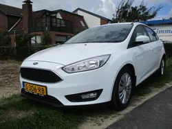 Wit Gebruikt 2016 Ford Focus Trend Hatchback | € 10.250 (Eerlijke prijs)
