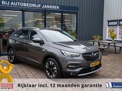 Grijs Gebruikt 2018 Opel Grandland X Innovation SUV | € 16.940 (Iets duurder)