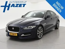 Blauw Gebruikt 2019 Jaguar XE R-Sport Sedan | € 25.900 (Eerlijke prijs)