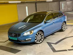 Blauw Gebruikt 2014 Volvo V60 Summum Stationwagen | € 27.950