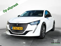 Wit Gebruikt 2022 Peugeot e-208 Active Hatchback | € 16.600 (Goede deal)