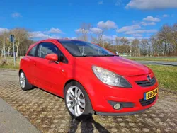 Rood Gebruikt 2008 Opel Corsa Enjoy Hatchback | € 2.495 (Eerlijke prijs)