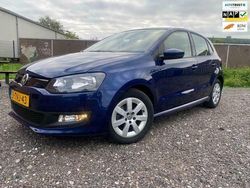 Blauw Gebruikt 2014 VW Polo Hatchback | € 6.499 (Eerlijke prijs)