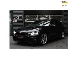 Zwart Gebruikt 2018 BMW 320 M Sport Stationwagen | € 14.950 (Super prijs)