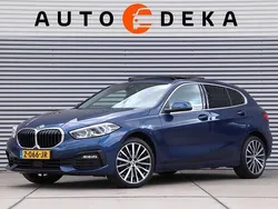 Blauw Gebruikt 2023 BMW 118 Advantage Hatchback | € 28.950 (Eerlijke prijs)
