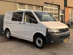 Wit Gebruikt 2013 VW T5 Van | € 7.950