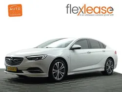 Wit metallic Gebruikt 2018 Opel Insignia OPC Hatchback | € 16.900 (Eerlijke prijs)
