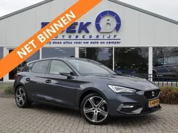 Grijs Gebruikt 2023 Seat Leon FR Hatchback | € 27.445 (Goede deal)
