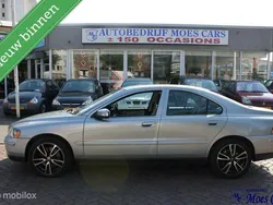 Grijs, metallic lak Gebruikt 2007 Volvo S60 Sedan | € 4.950 (Iets duurder)