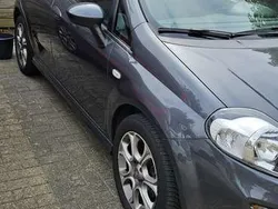 Grijs Gebruikt 2013 Fiat Punto Hatchback | € 4.000 (Goede deal)
