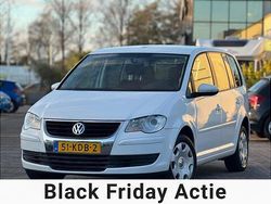 Wit (metallic) Gebruikt 2010 VW Touran Comfortline MPV | € 7.350 (Goede deal)
