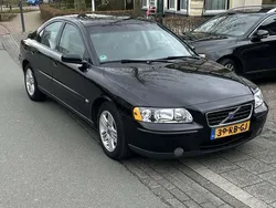 Zwart Gebruikt 2005 Volvo S60 Sedan | € 1.500 (Iets duurder)