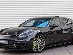Zwart, metallic lak Gebruikt 2021 Porsche Panamera Turbo S Sedan | € 119.950 (Duur)