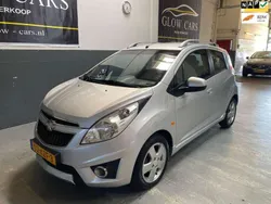 Grijs, metallic lak Gebruikt 2010 Chevrolet Spark LT Hatchback | € 3.450 (Eerlijke prijs)