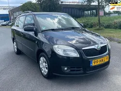 Zwart Gebruikt 2009 Skoda Fabia Ambiente Stationwagen | € 4.450 (Iets duurder)