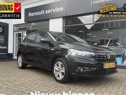 Zwart Gebruikt 2022 Dacia Sandero Comfort Hatchback | € 14.850 (Eerlijke prijs)