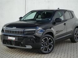 Zwart Nieuw 2025 Jeep Avenger EV Summit SUV | € 37.900