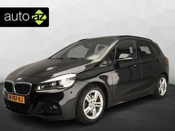 Zwart Gebruikt 2016 BMW 220 M Sport Stationwagen | € 14.900 (Eerlijke prijs)
