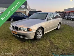 Grijs Gebruikt 2003 BMW 525 Lifestyle Stationwagen | € 4.750 (Eerlijke prijs)