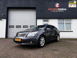 Grijs Gebruikt 2011 Toyota Avensis Business Edition Stationwagen | € 6.999 (Eerlijke prijs)