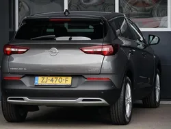 Grijs Gebruikt 2019 Opel Grandland X Innovation SUV | € 16.950 (Eerlijke prijs)