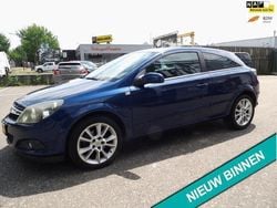 Blauw Gebruikt 2009 Opel Astra GTC Executive Hatchback | € 1.999 (Super prijs)