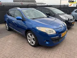 Blauw Gebruikt 2010 Renault Mégane GrandTour Dynamique Stationwagen | € 3.595 (Eerlijke prijs)
