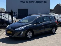 Grijs, metallic lak Gebruikt 2013 Peugeot 308 Access Stationwagen | € 4.250 (Goede deal)