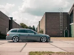 Grijs Gebruikt 2005 BMW 525 Executive Stationwagen | € 8.450