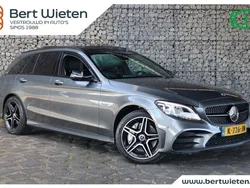 Grijs Gebruikt 2020 Mercedes 300 AMG Stationwagen | € 23.290