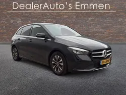 Zwart, metallic lak Gebruikt 2020 Mercedes B180 MPV | € 22.993 (Goede deal)