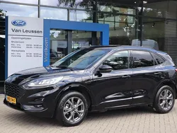 Zwart Gebruikt 2024 Ford Kuga ST-Line SUV | € 32.800 (Iets duurder)