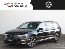 Zwart Gebruikt 2021 VW Passat Pro Stationwagen | € 27.450 (Iets duurder)