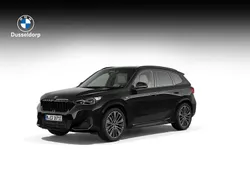 Zwart Gebruikt 2023 BMW iX1 Comfort Edition SUV | € 41.950 (Goede deal)