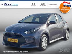 Grijs Gebruikt 2023 Toyota Yaris Active Hatchback | € 21.450 (Eerlijke prijs)