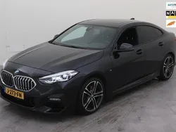 Zwart Gebruikt 2020 BMW 218 M Sport Coupé | € 26.945 (Eerlijke prijs)