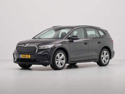 Zwart Gebruikt 2023 Skoda Enyaq iV SUV | € 30.335 (Goede deal)