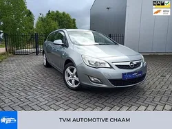 Grijs, metallic lak Gebruikt 2011 Opel Astra Edition Stationwagen | € 3.740 (Eerlijke prijs)