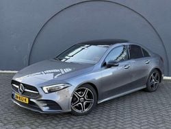 Grijs Gebruikt 2019 Mercedes A180 Premium Plus Sedan | € 17.900 (Eerlijke prijs)