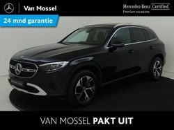 Zwart Gebruikt 2024 Mercedes GLC300e Luxury SUV | € 58.845 (Goede deal)