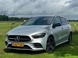 Grijs Gebruikt 2022 Mercedes B250 Premium Plus MPV | € 34.500 (Goede deal)
