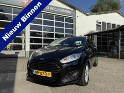 Zwart, metallic lak Gebruikt 2016 Ford Fiesta Titanium Hatchback | € 7.999 (Eerlijke prijs)