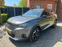 Grijs Gebruikt 2022 Peugeot 2008 Allure SUV | € 22.440 (Goede deal)