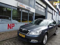 Grijs Gebruikt 2009 Skoda Octavia Elegance Stationwagen | € 8.950 (Duur)