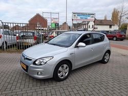 Grijs Gebruikt 2010 Hyundai i30 Dynamiq Hatchback | € 2.750 (Goede deal)
