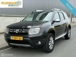 Zwart Gebruikt 2014 Dacia Duster Prestige SUV | € 8.900 (Eerlijke prijs)