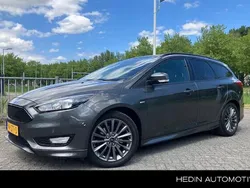 Grijs Gebruikt 2017 Ford Focus ST-Line Stationwagen | € 15.995 (Eerlijke prijs)