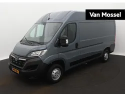 Grijs Gebruikt 2023 Opel Movano Van | € 22.940 (Eerlijke prijs)