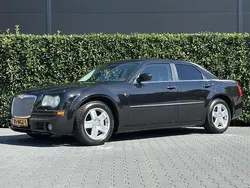 Zwart Gebruikt 2009 Chrysler 300C Sedan | € 3.950